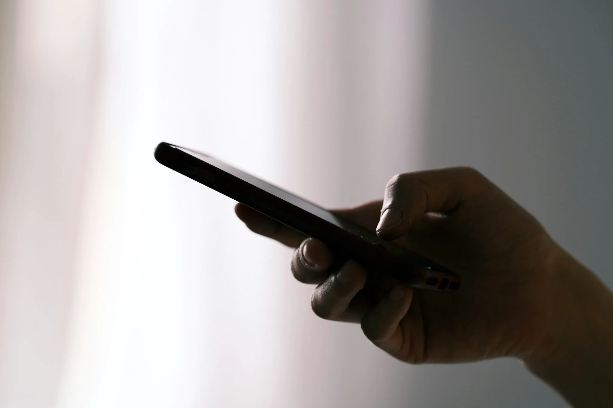 CNPF anunta o crestere alarmanta a fraudelor telefonice bancare