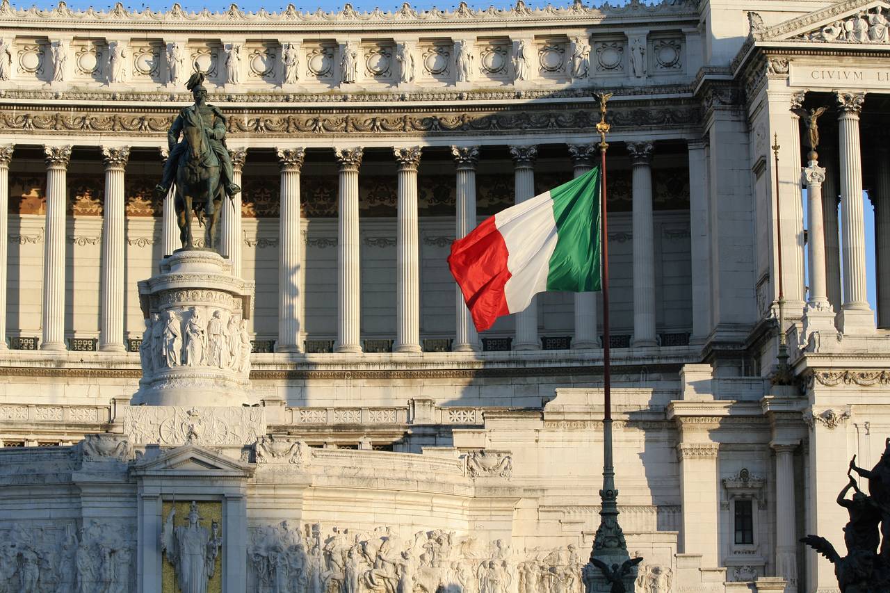 Italia vrea sa ceara bancilor sa plateasca o taxa unica pe profit