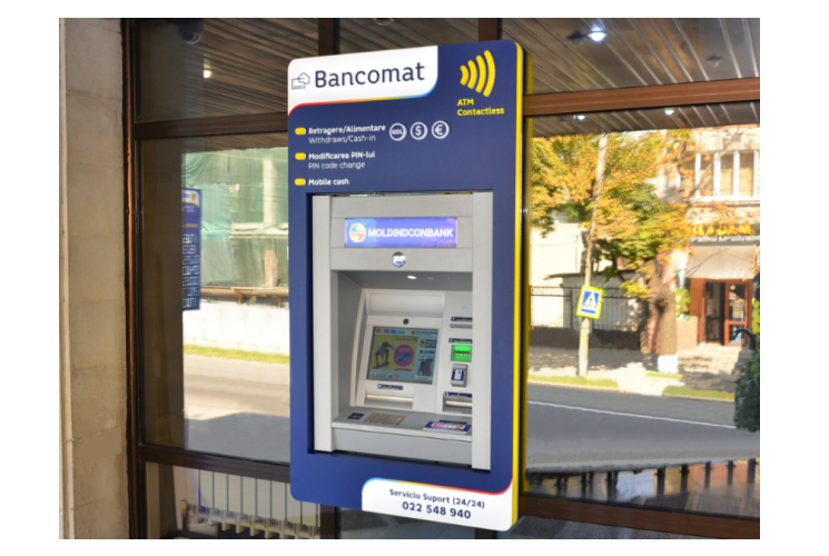 Moldindconbank a lansat primul bancomat în tara care accepta cardurile Contactless