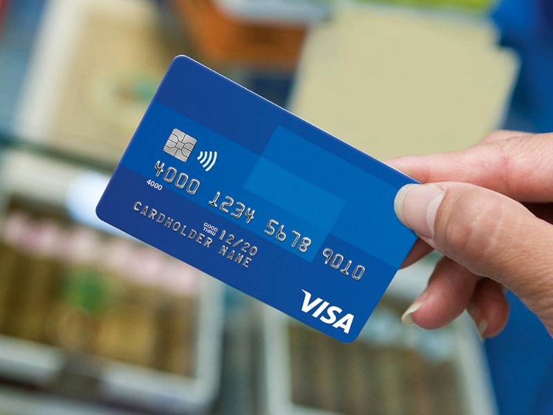 Visa lanseaza în România serviciul de plata în rate a cumparaturilor direct la comercianti