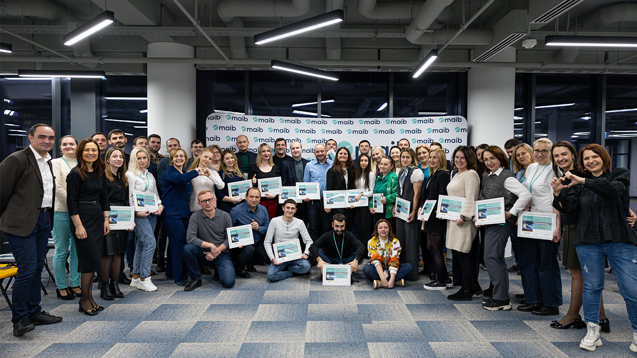 43 de manageri maib au absolvit programul „maib leaders’ growing journey”