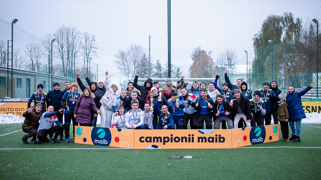 Maib a desemnat câstigatorii celei de-a treia editii a campionatului intern de minifotbal