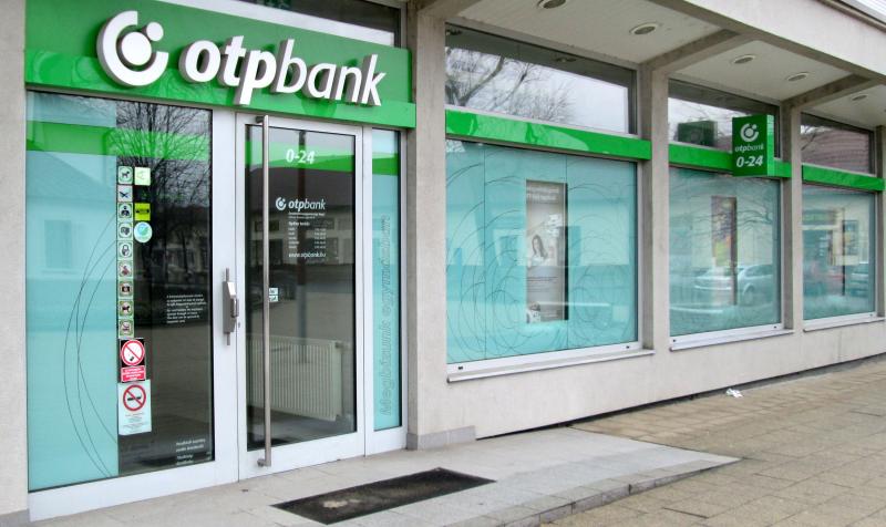 Grupul ungar OTP Bank vrea sa mai cumpere 3 banci în regiune