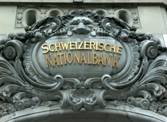 Banca Elvetiei detine rezerve record de cash – 365 mlrd franci (>300 mlrd euro)