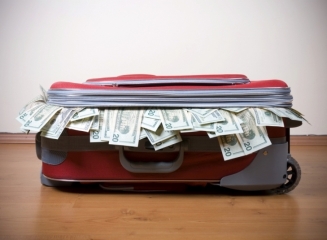 6237819_money-suitcase