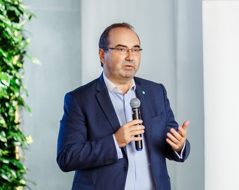 Laszlo Diosi (Mobiasbanca OTP Group): “Dorim sa dezvoltam serviciile online si serviciile de vânzari directe”