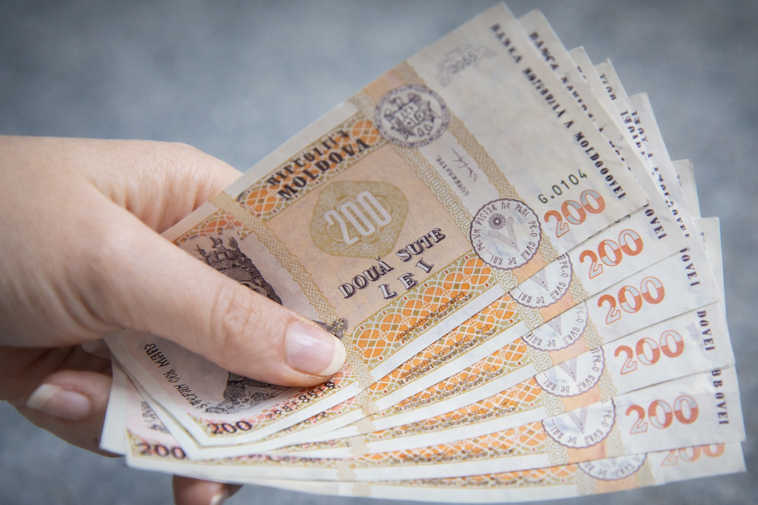 Fondul de urgenta: câti bani ar trebui sa ai pusi deoparte în Moldova