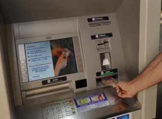 Acum puteti alimenta cardul la bancomatele Moldindconbank!