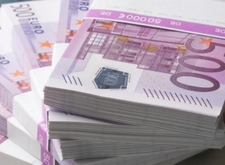 Money-euro-currency-banknote-ultra-HD-wallpaper