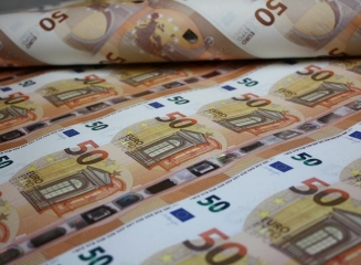 Production-of-the-new-50-banknote_reference