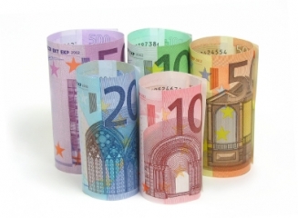 Semne bune: Volumul depozitelor bancare din Grecia, Italia si Spania a crescut în septembrie