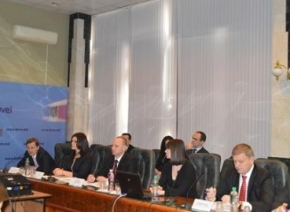 MAIB îsi dezvolta produsele în conformitate cu campania nationala privind promovarea platilor fara numerar
