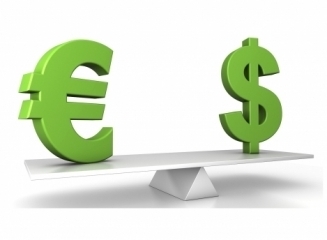 RBS: Este posibil ca euro sa ajunga la paritate cu dolarul american deja în aprilie