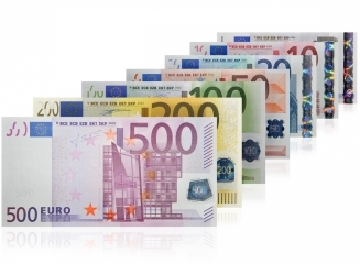 euro-banknotes