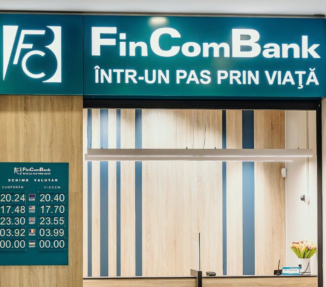 FinComBank actualizeaza regulile pentru carduri si deservirea persoanelor fizice