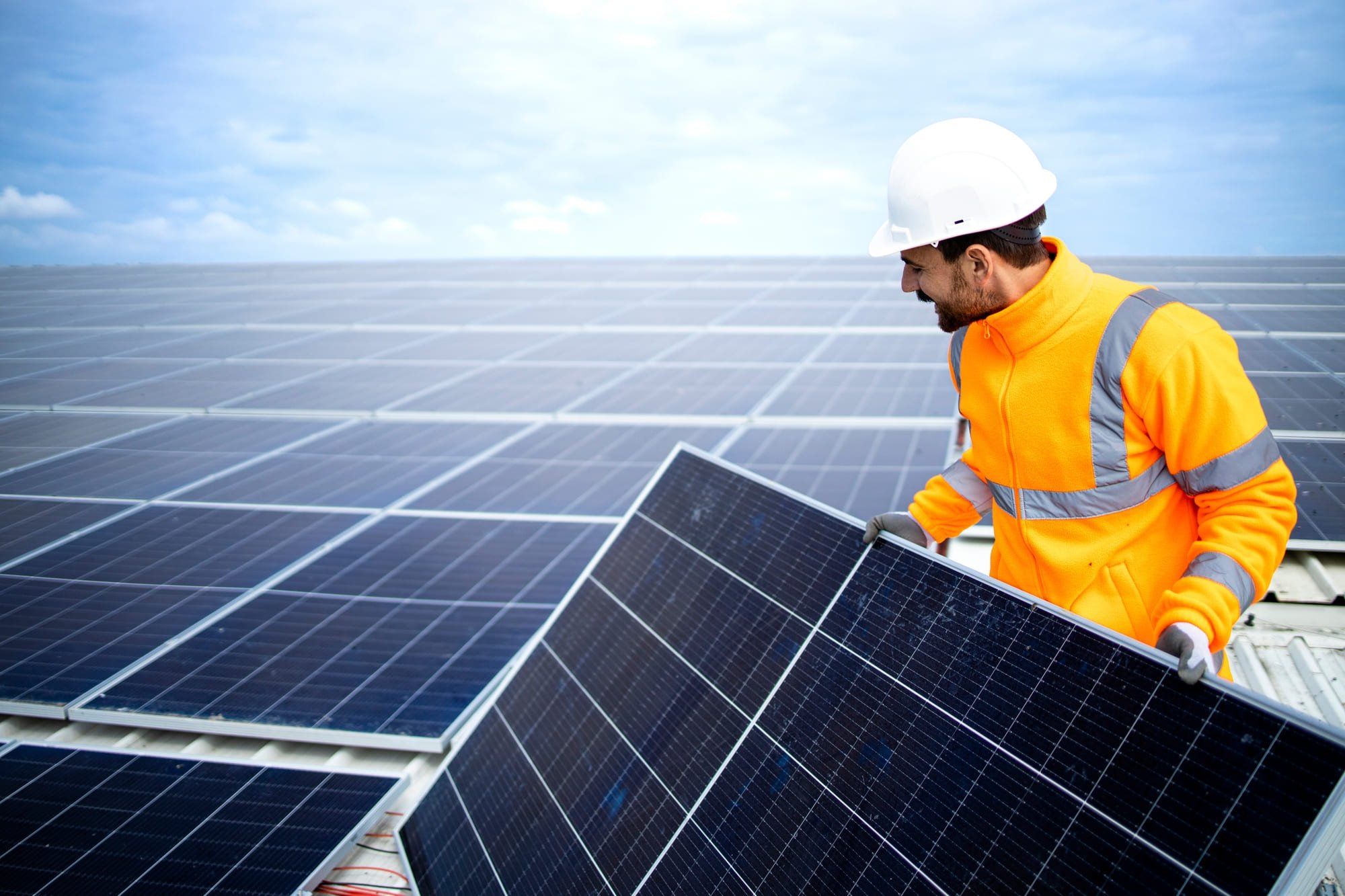 numarul-de-panouri-fotovoltaice-necesare-pentru-casa-422133
