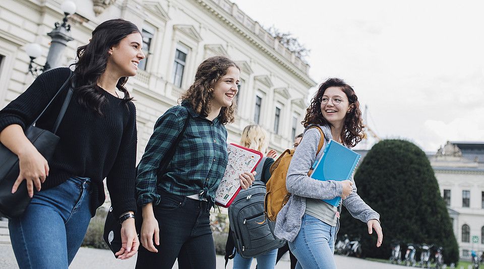 BNM si Expert-Grup lanseaza editia a VI-a a Taberei de educatie financiara